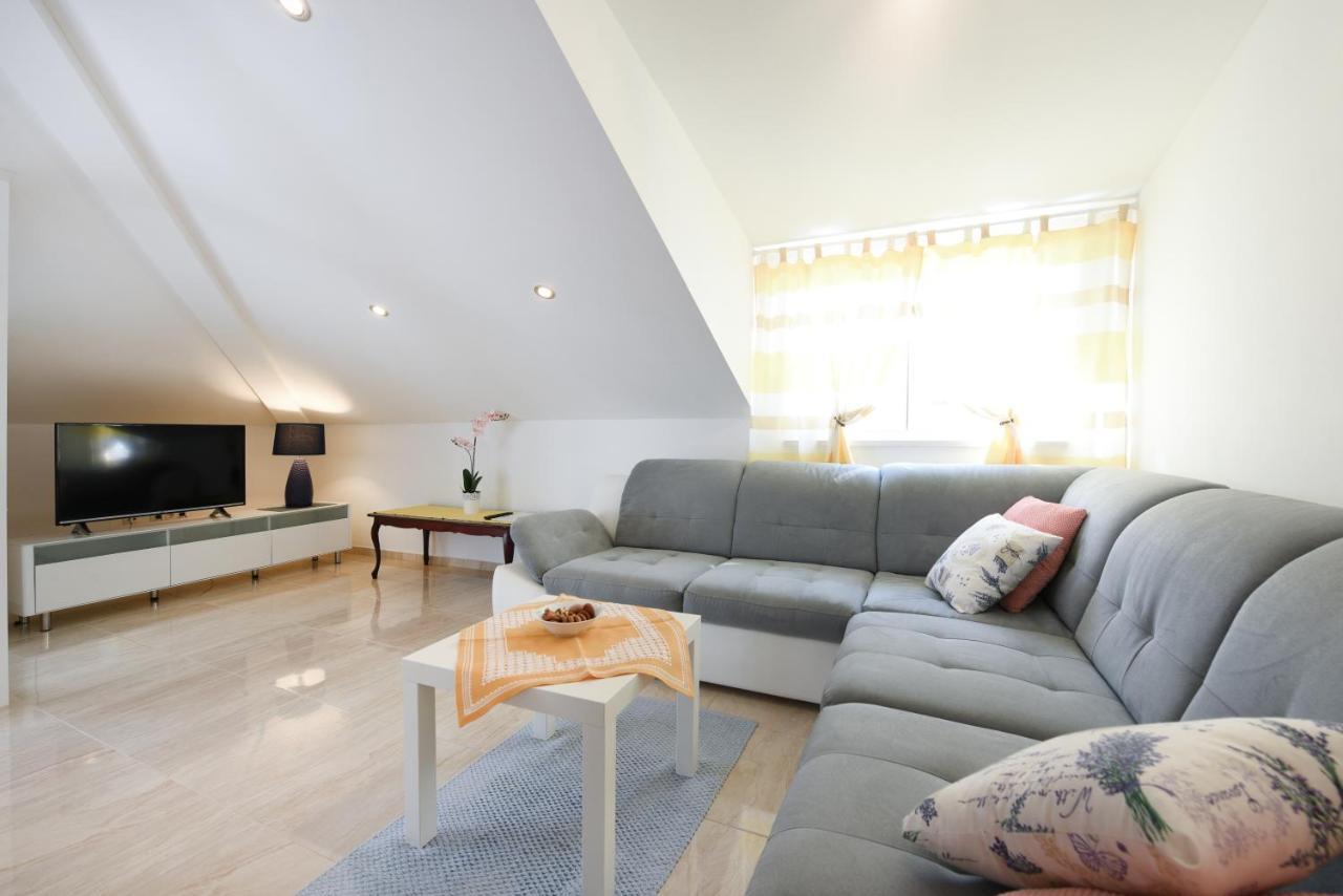 Apartmani Gojevic Vodice Extérieur photo